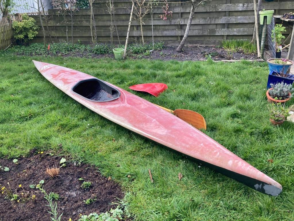 Kano (type Esko) gratis af te halen. Opknapper., Watersport en Boten, Kano's, Ophalen, Gebruikt, Eén persoon, Overige typen