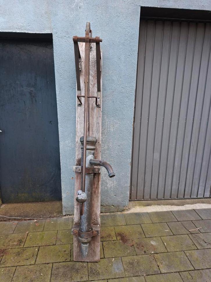 Antieke waterpomp, Tuin en Terras, Waterpompen, Gebruikt, Handmatig, Overige typen, Ophalen