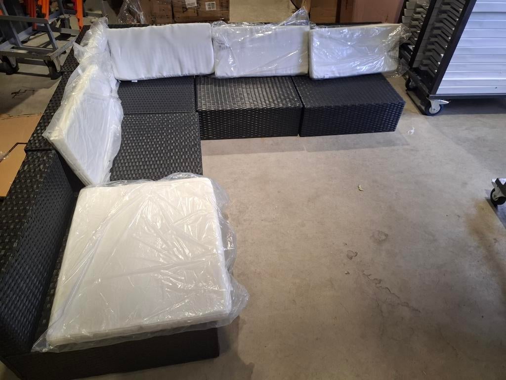 Loungeset zwart met witte kussens NIEUW, Ophalen, Kunststof, 6 zitplaatsen, Nieuw