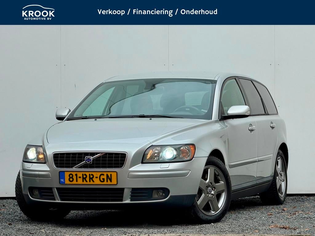 Volvo V50 2.4 Exclusive | 2005 | Automaat | Volledig dealer, 1378 kg, Gebruikt, Stoelverwarming, 2435 cc