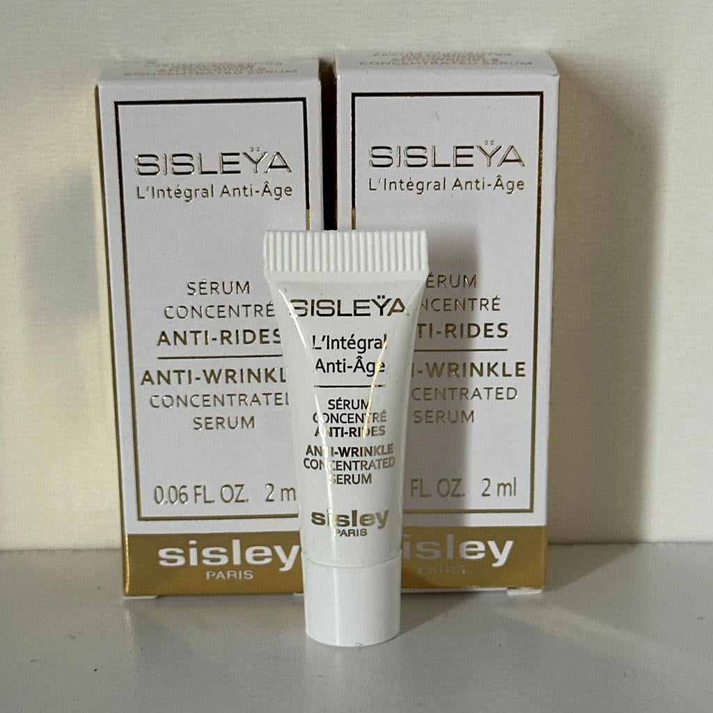Sisley L’Integral Anti-Age Anti-Wrinkle Serum 2 ml, Ophalen of Verzenden, Nieuw, Gehele gezicht, Verzorging