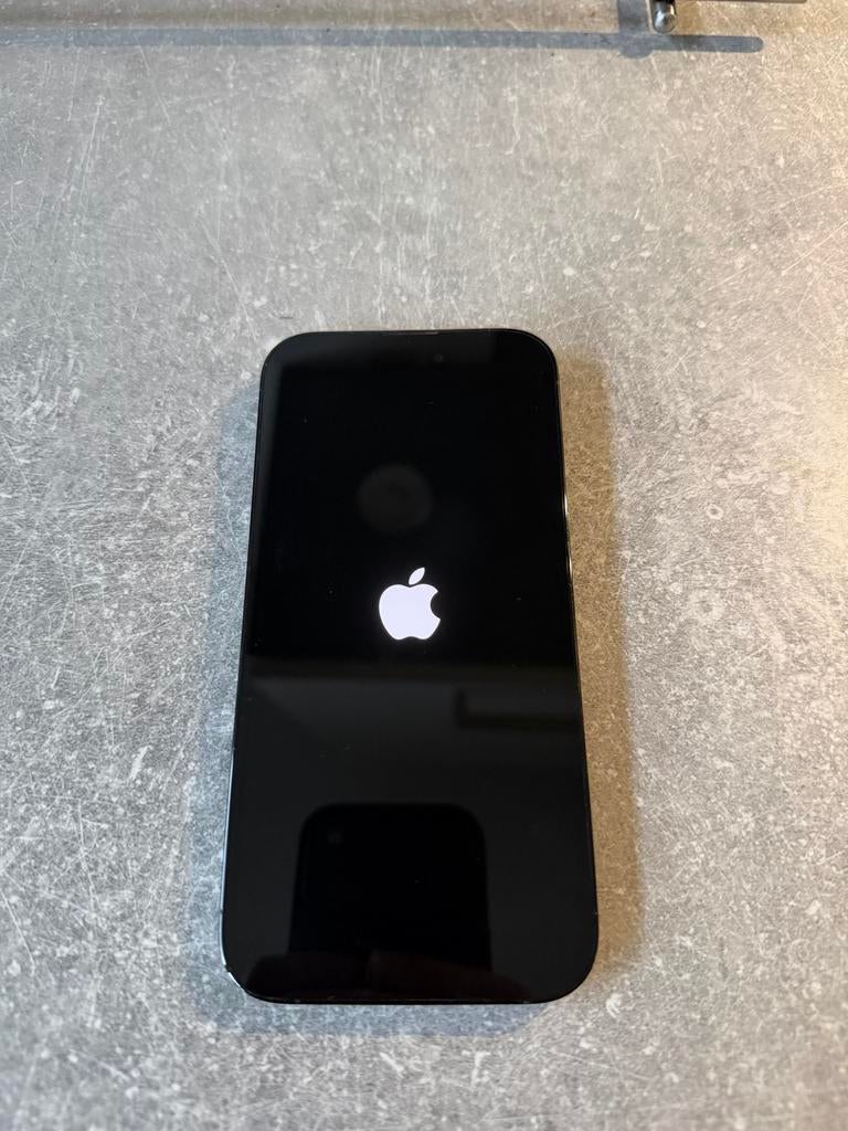 iPhone 14 Pro 256GB, IPhone 14 Pro, Zwart, Zo goed als nieuw, Zonder simlock