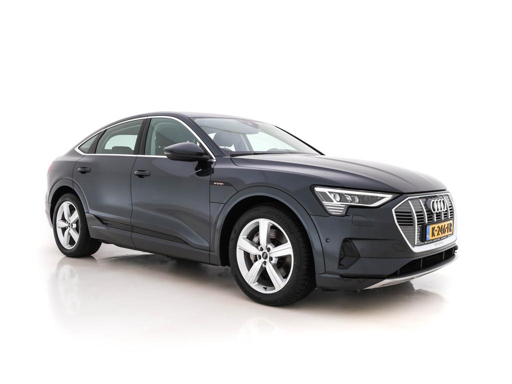 Audi e-tron Sportback 55 Quattro Business edition 95 kWh [ 3, Auto's, Audi, Automaat, 131 €/maand, Stof, Zwart