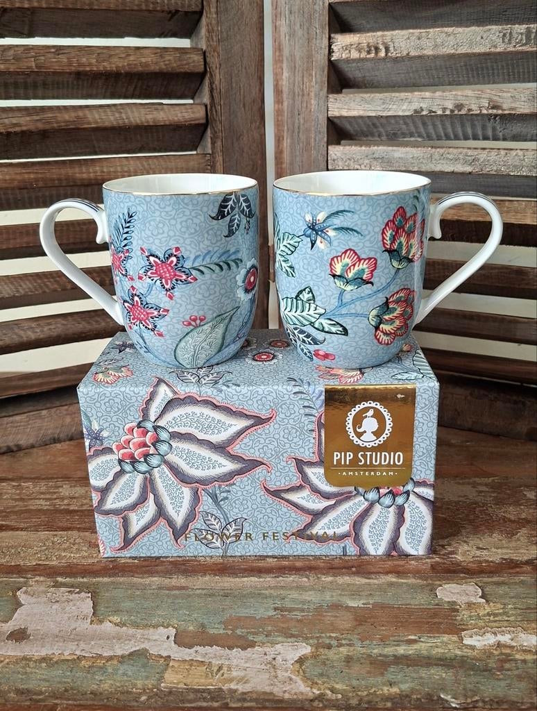 Pip Studio set van 2 mokken, Nieuw, Ophalen of Verzenden, Overige stijlen, Kop(pen) en/of Schotel(s)