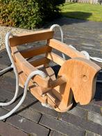 Houten babyschommel in vorm van een paard, Ophalen, Zo goed als nieuw, Schommel