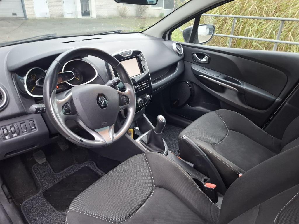 Renault Clio 0.9 TCe Night&Day Nw Distr/Nw Koppeling! ✅, 540 kg, Electronic Stability Program (ESP), Wit, Origineel Nederlands