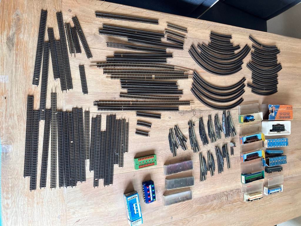 Modeltrein, N-spoor, Roco, Fleischmann, Minitrix, Rapido, Overige merken, Gelijkstroom, Ophalen of Verzenden, Analoog