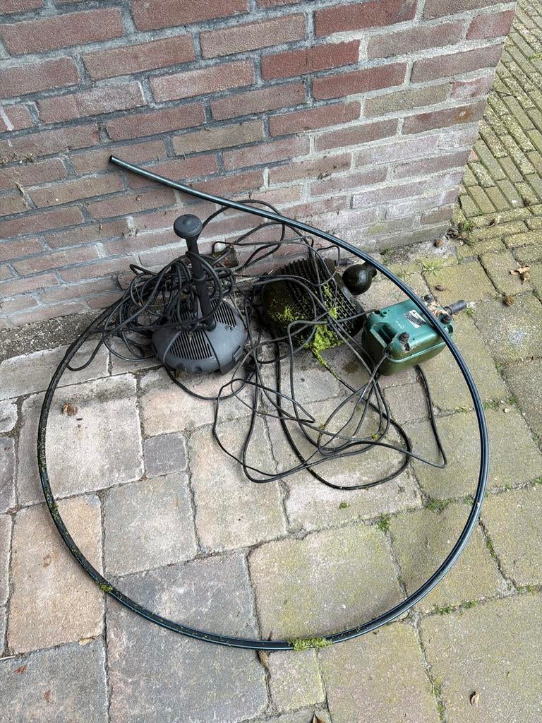 Complete vijver met toebehoren af te halen, Tuin en Terras, Vijvers, Ophalen of Verzenden, Gebruikt