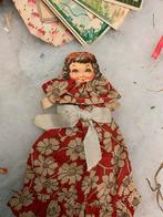 Oud popje volkskunst - Uniek handgemaakt decoratiestuk, Gebruikt, T, Ophalen of Verzenden, N