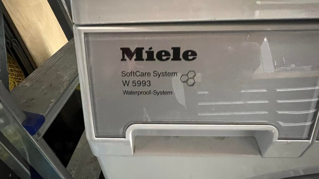 Miele W5993 Wasmachine - SoftCare System, Waterproof, Ophalen, Gebruikt, 8 tot 10 kg, 1600 toeren of meer