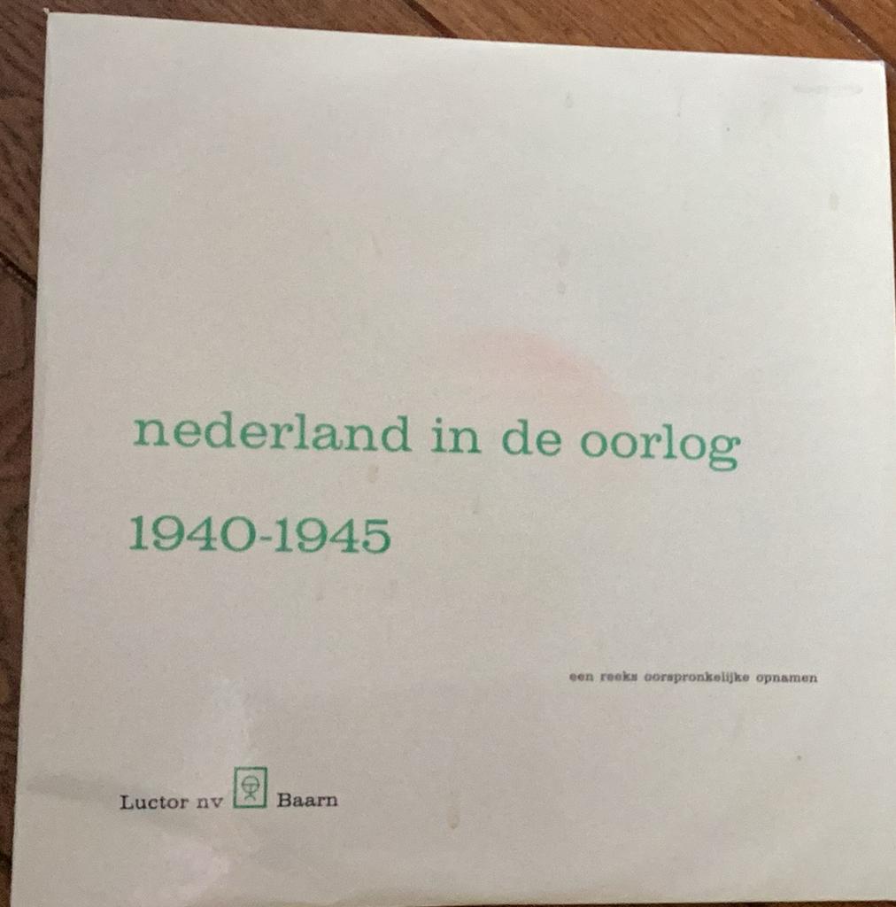 Nederland in oorlog 1940 1945 een reeks van opnamen, Ophalen of Verzenden