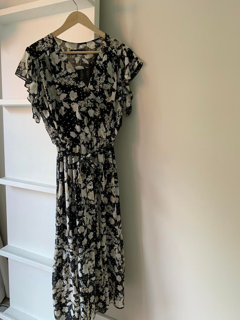Guts en Gusto maxi midi jurk zwart wit creme roze bloem mt M, Maat 38/40 (M), Guts & Gusto, Zwart, Ophalen of Verzenden