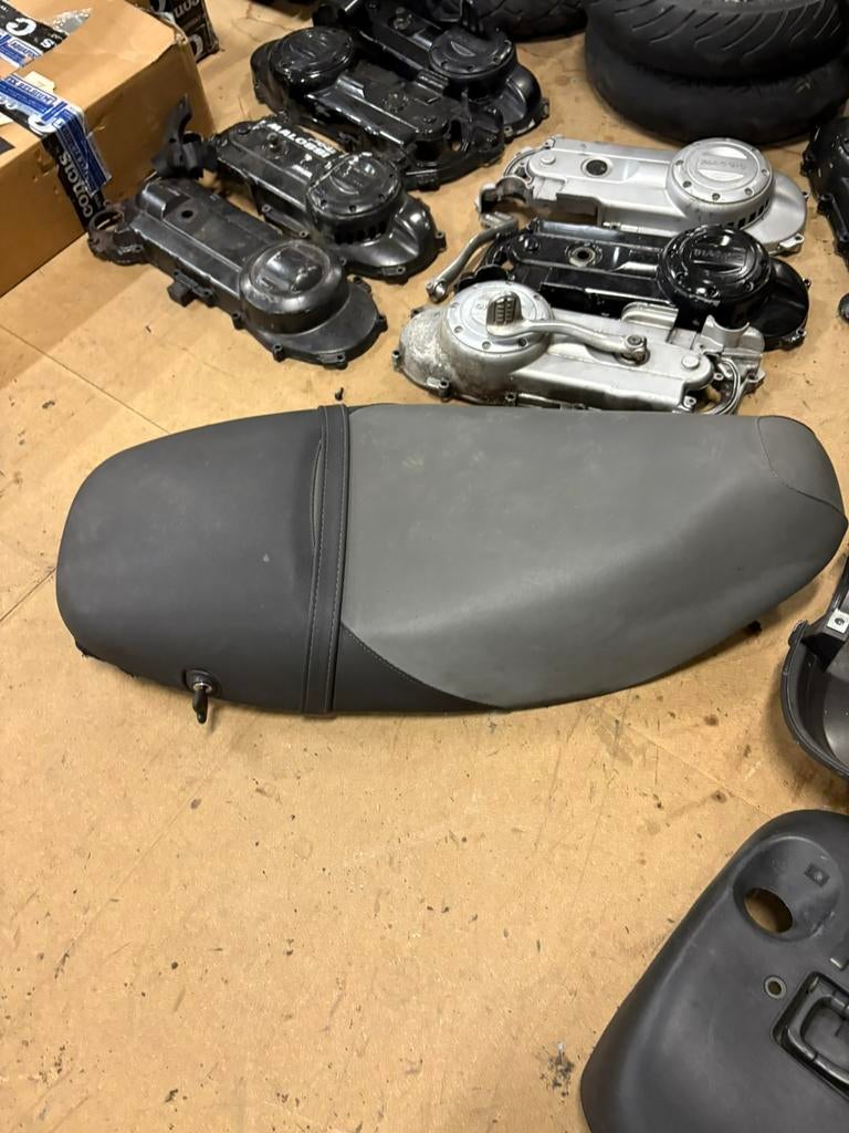 Skipper lx zadel, Ophalen of Verzenden, Zo goed als nieuw, Zadel, Piaggio