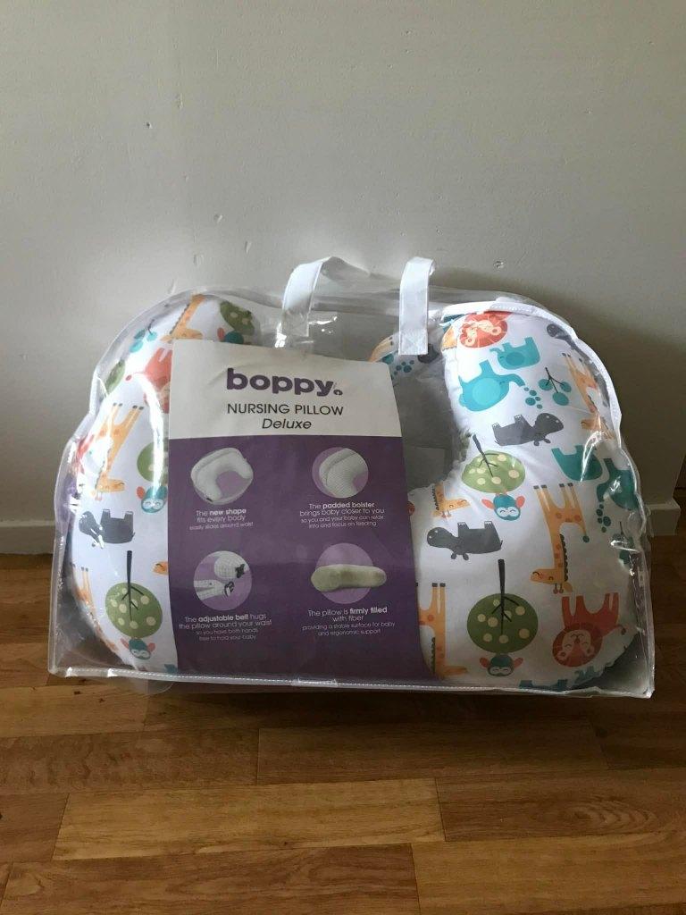 Borstvoeding kussen / Nursing pillow, Ophalen, Zo goed als nieuw
