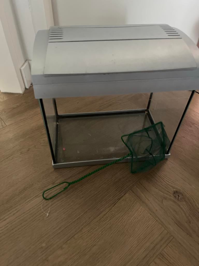Aquarium incl. netje en accessoire, Dieren en Toebehoren, Ophalen, Zo goed als nieuw, Leeg aquarium