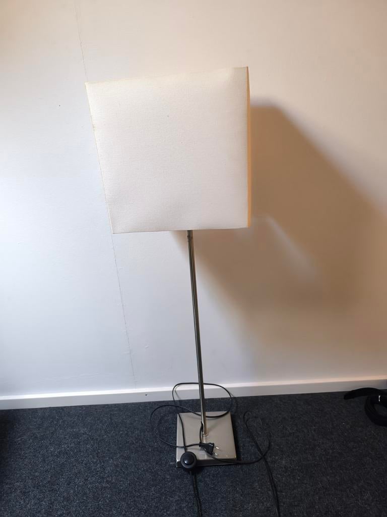 Uitschuifbare vloerlamp Jan des Bouvrie - werkend, Huis en Inrichting, Lampen | Vloerlampen, Ophalen, Gebruikt, Stof, 150 tot 200 cm