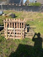 Gratis stookhout, Ophalen, Gebruikt, Palen, Hardhout