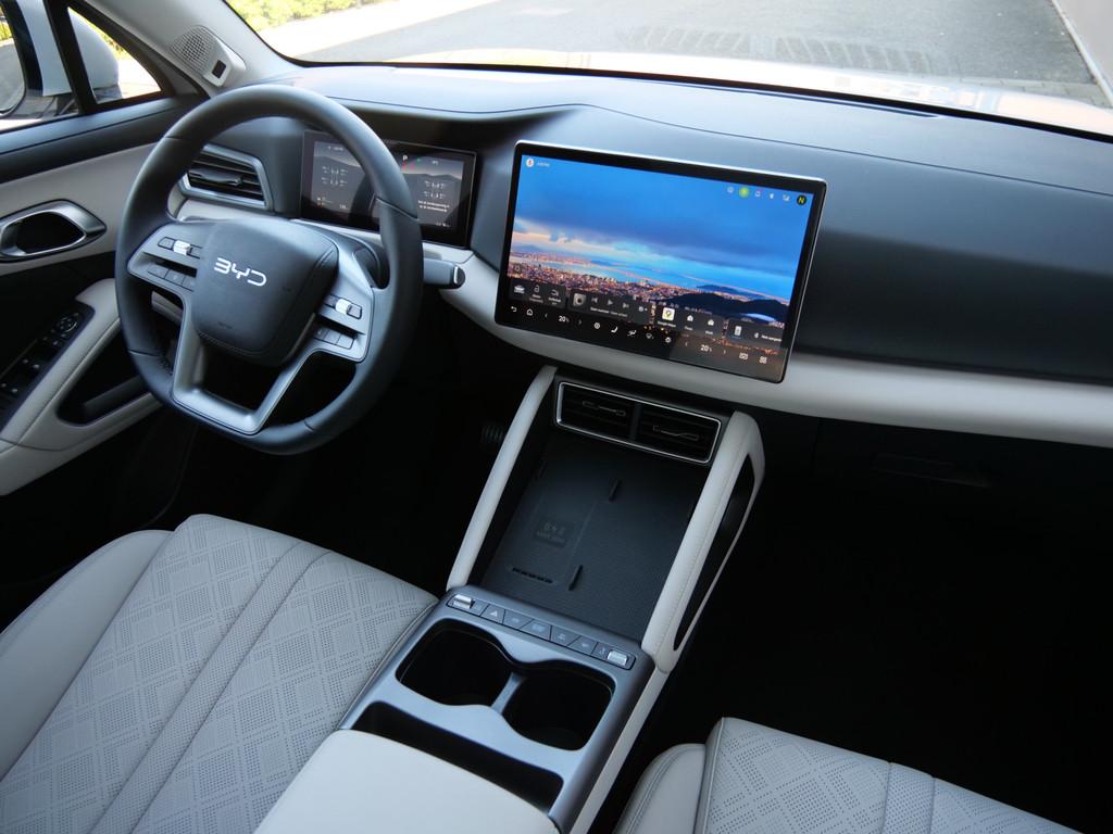 BYD ATTO 2 1.5 DM-i Boost 213 Pk Automaat Navi / DAB / Panod, Auto's, BYD, 1498 cc, Wit, Bedrijf, Atto 2