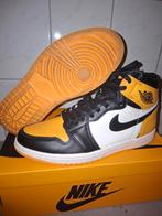 Jordan 1 High Taxi, Kleding | Heren, Schoenen, Overige kleuren, Ophalen of Verzenden, Jordan, Sneakers of Gympen