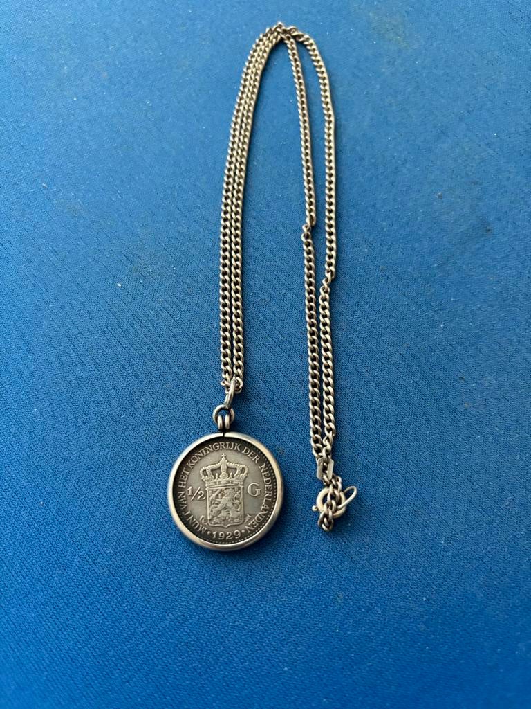 Zilveren ketting met hanger, halve gulden 1929, Ophalen of Verzenden, Gebruikt, Zilver, Met hanger