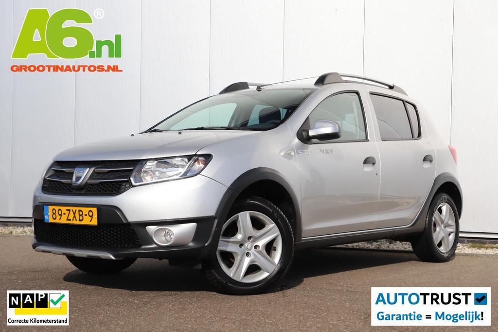 Dacia Sandero 0.9 TCe Stepway Lauréate Trekhaak Navigatie A, Voorwielaandrijving, Stof, Gebruikt, 31 €/maand