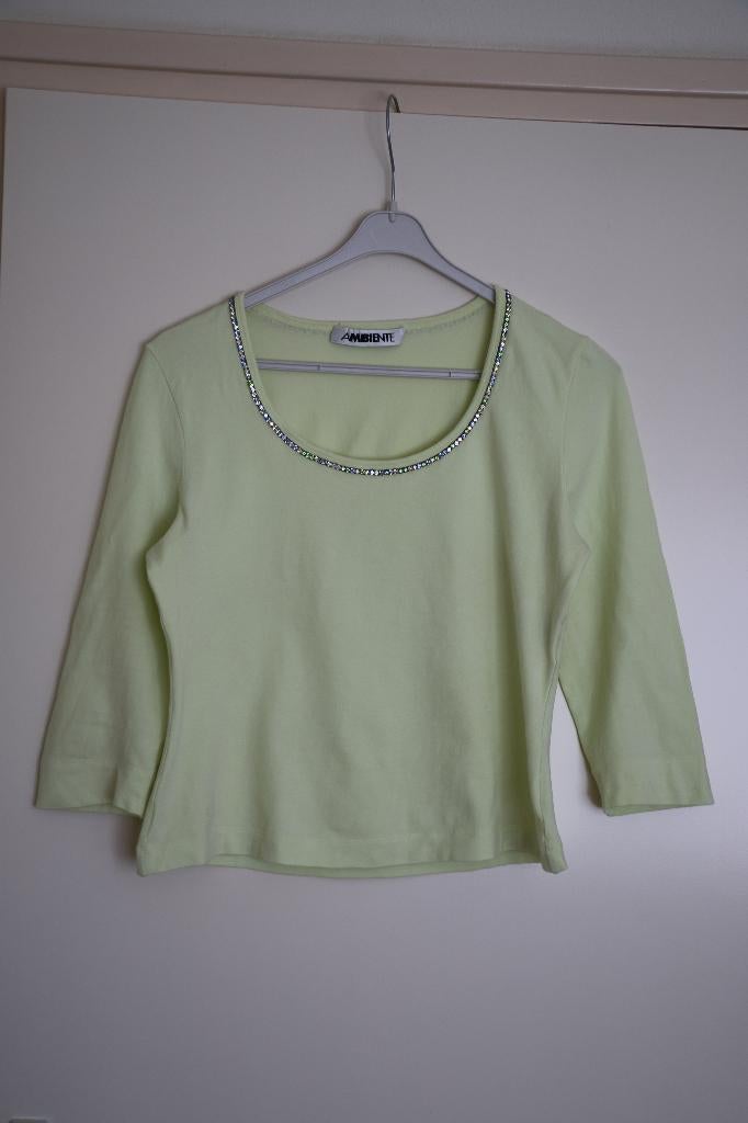 Trui. Merk Ambiente. Maat M Kleur Geel., Kleding | Dames, Maat 38/40 (M), Geel, Ophalen of Verzenden, Zo goed als nieuw