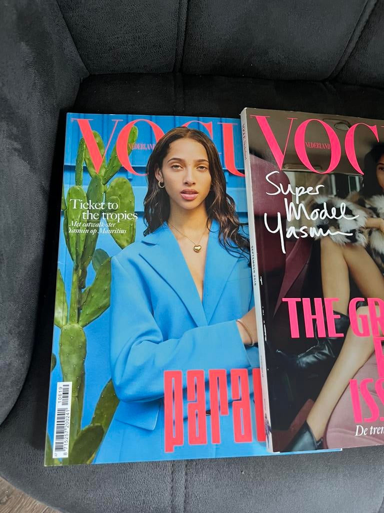 Vogue nederland Yasmin Wijnaldum pakket 2 stuks!, Boeken, Ophalen of Verzenden, Gelezen, Mode algemeen