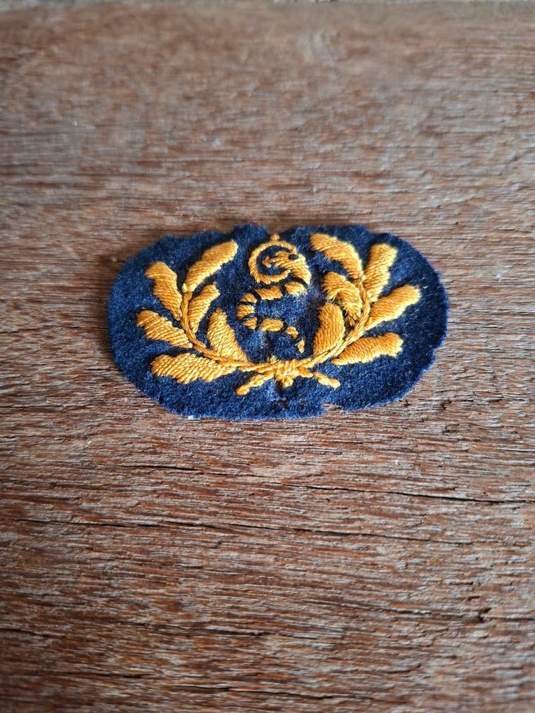 Ww2 wo2 Nederlandse medic arts embleem 1940, Verzamelen, Militaria | Tweede Wereldoorlog, Ophalen of Verzenden, Nederland, Embleem of Badge