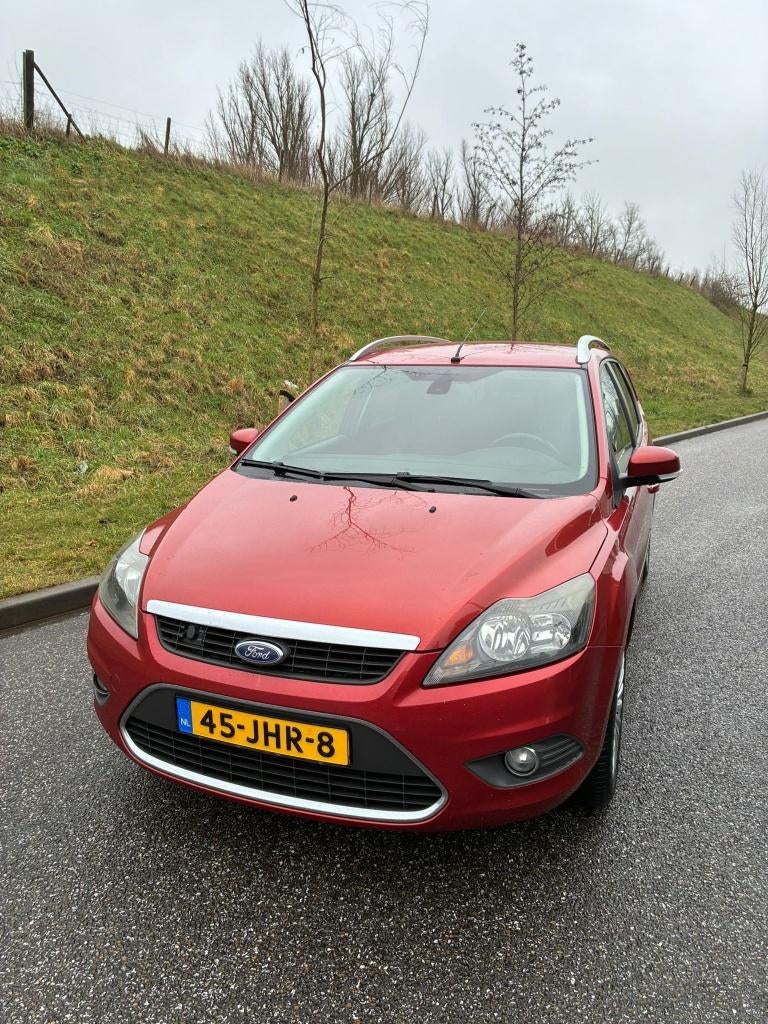 Ford Focus 1.8 92KW Wagon 2009 Rood, Zwart, 4 cilinders, Particulier, Euro 4
