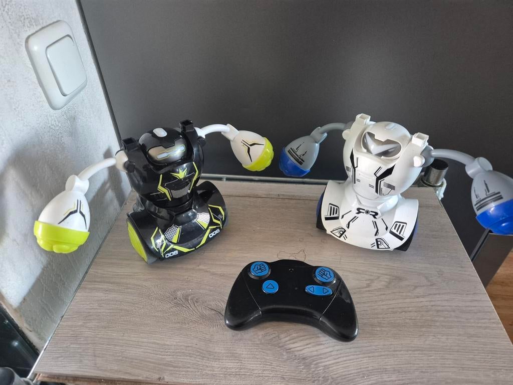 2 boksrobots, Kinderen en Baby's, Ophalen of Verzenden, Zo goed als nieuw