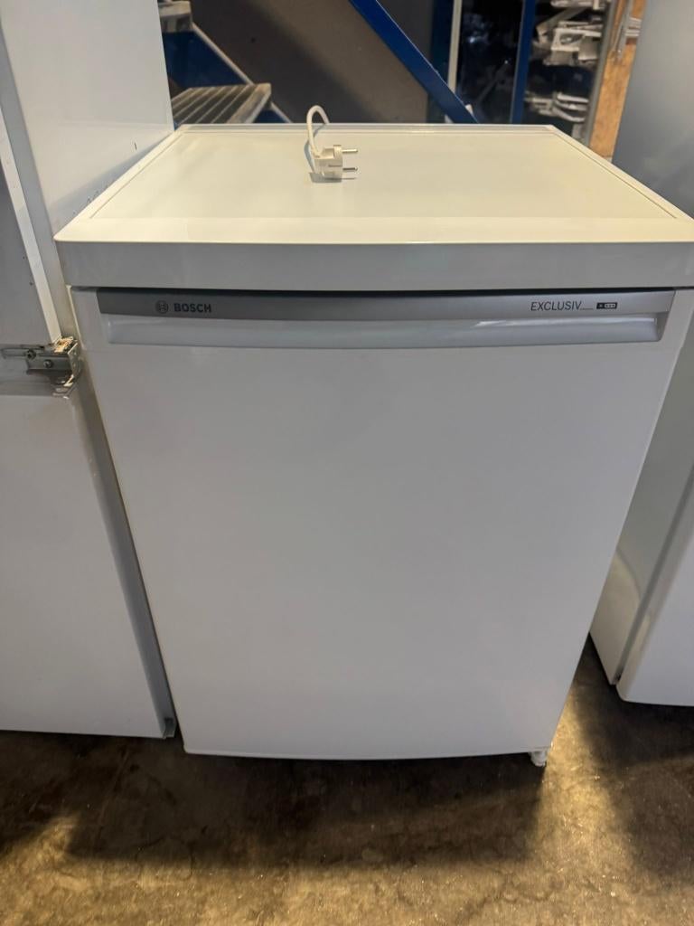 Bosch Vrieskast jong super netjes garantie bezorging, Vrieskast, Minder dan 85 cm, Minder dan 60 cm, Ophalen of Verzenden