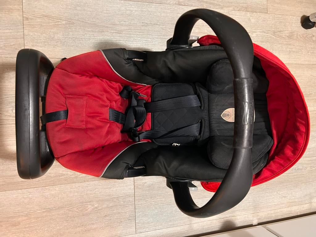 Baby car seat and maxi cosi, Ophalen of Verzenden, 0 t/m 13 kg, Maxi-Cosi, Gebruikt