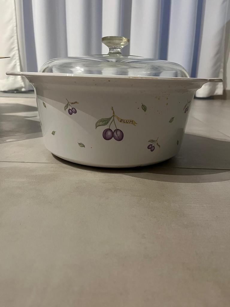 CorningWare plum vintage ovenschaal 5L, Huis en Inrichting, Keuken | Potten en Pannen, Ophalen of Verzenden, Zo goed als nieuw