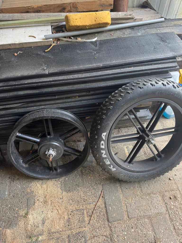 Fatbike voor en achterwiel + motor, Ophalen, Fatbike, Motor
