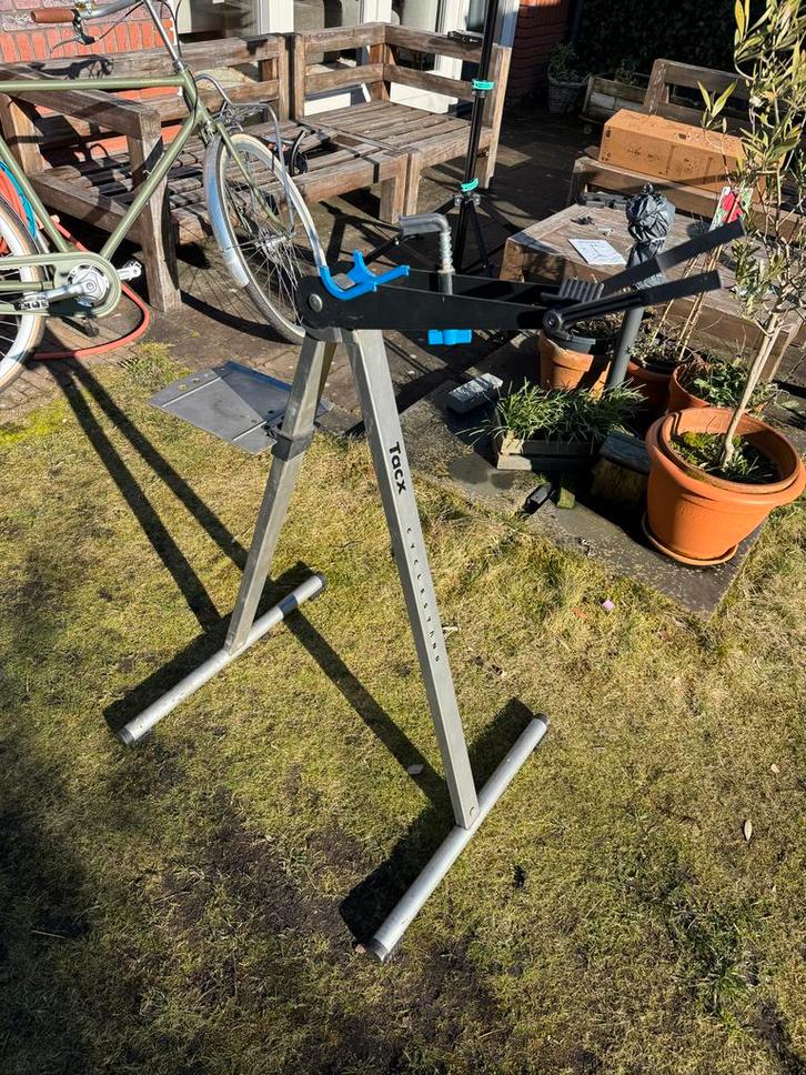 Tacx Cyclestand Fietsreparatiestandaard, Fietsen en Brommers, Fietsaccessoires | Fietsgereedschap, Gebruikt, Overig gereedschap