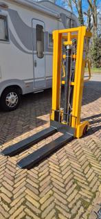 Handmatige stapelaar- Palletruck, Ophalen, Zo goed als nieuw