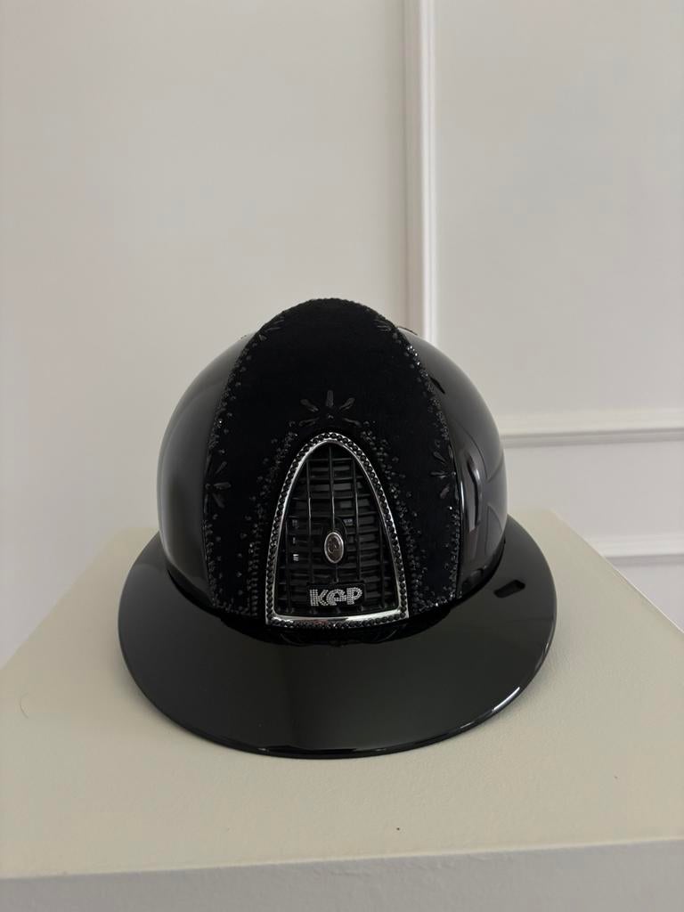 Kep italia 1.0 schaal M suede, Dieren en Toebehoren, Ophalen of Verzenden, Zo goed als nieuw, Dressuur, Cap