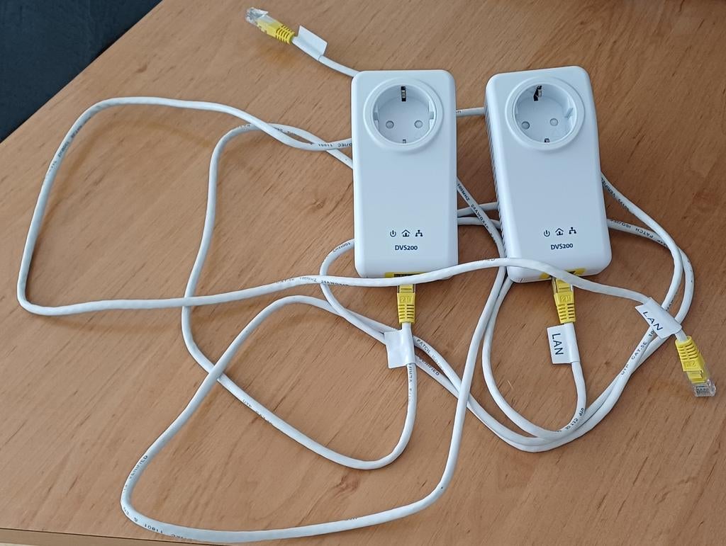 KP draadloze verbindingsset DVS200 Powerline Adapters, Ophalen of Verzenden, Gebruikt, KPN
