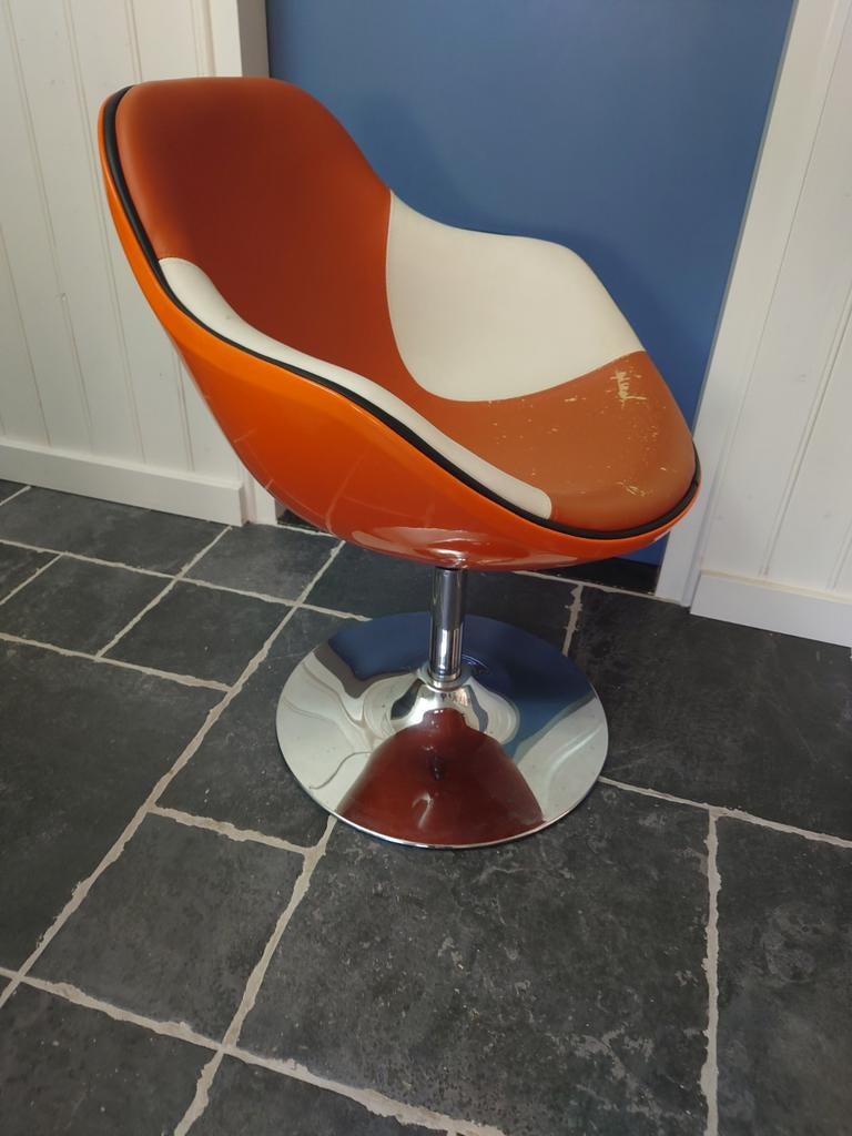 Gasgeveerde Draaibare Kuipstoel met Tulipvoet, Overige materialen, Gebruikt, Wit, Eén