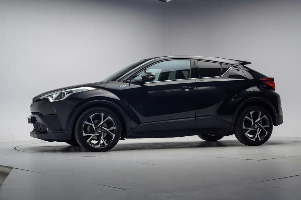 Toyota C-HR 1.8 Hybrid Dynamic Aut. [ Navigatie Camera Stoel, Auto's, Toyota, Automaat, 4 cilinders, Zwart, 26 km/l
