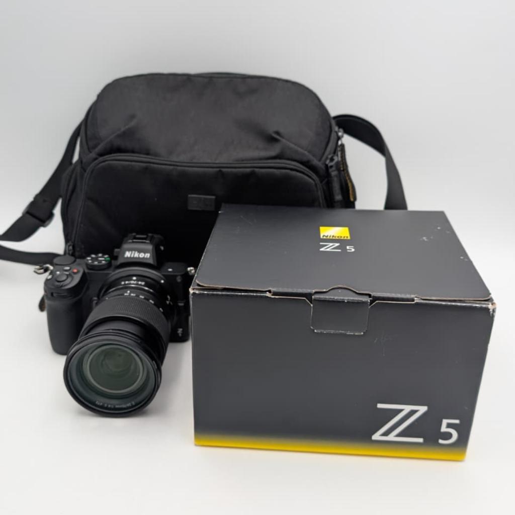 Nikon Z5 + Nikkor Z 24-70mm f/4.0 camera kit + 4 jr garanti, Ruilrijk, Zo goed als nieuw, Info@ruilrijk.nl, Neerstraat 60, 6041 KD Roermond