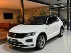 Volkswagen T-Roc 1.5 TSI R-Line Garantie Digi Dash Carplay S, Auto's, Stof, 4 cilinders, Bedrijf, SUV of Terreinwagen