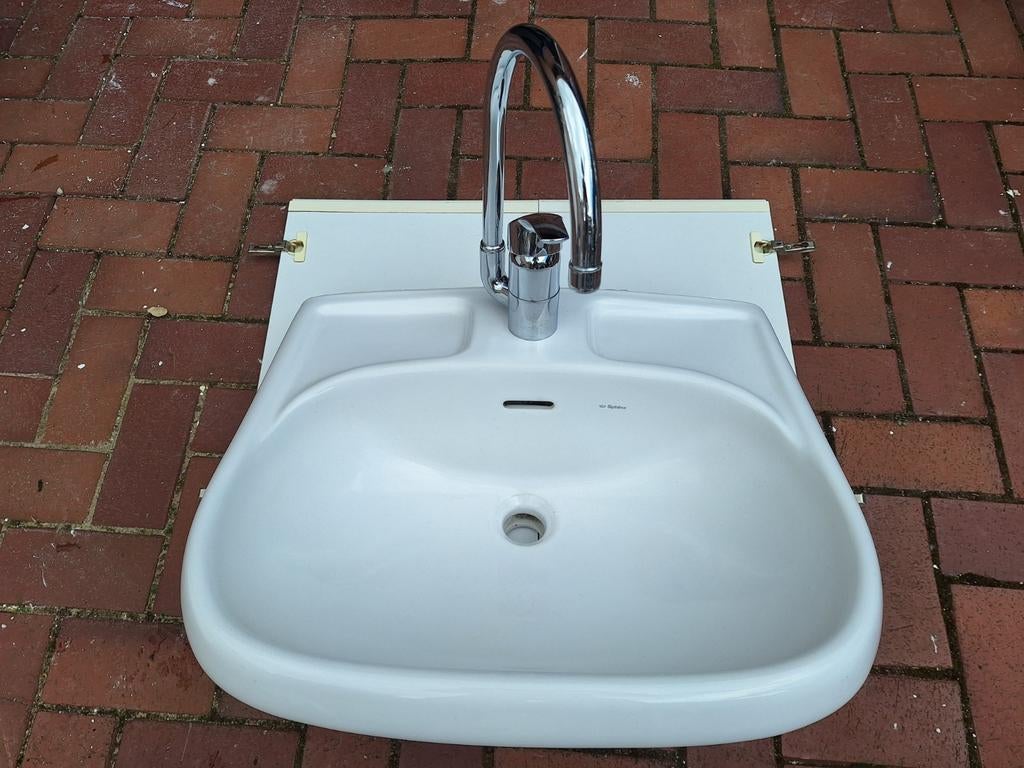 Sphinx wastafel met grohe warm/koud kraan, Ophalen of Verzenden, Wastafel