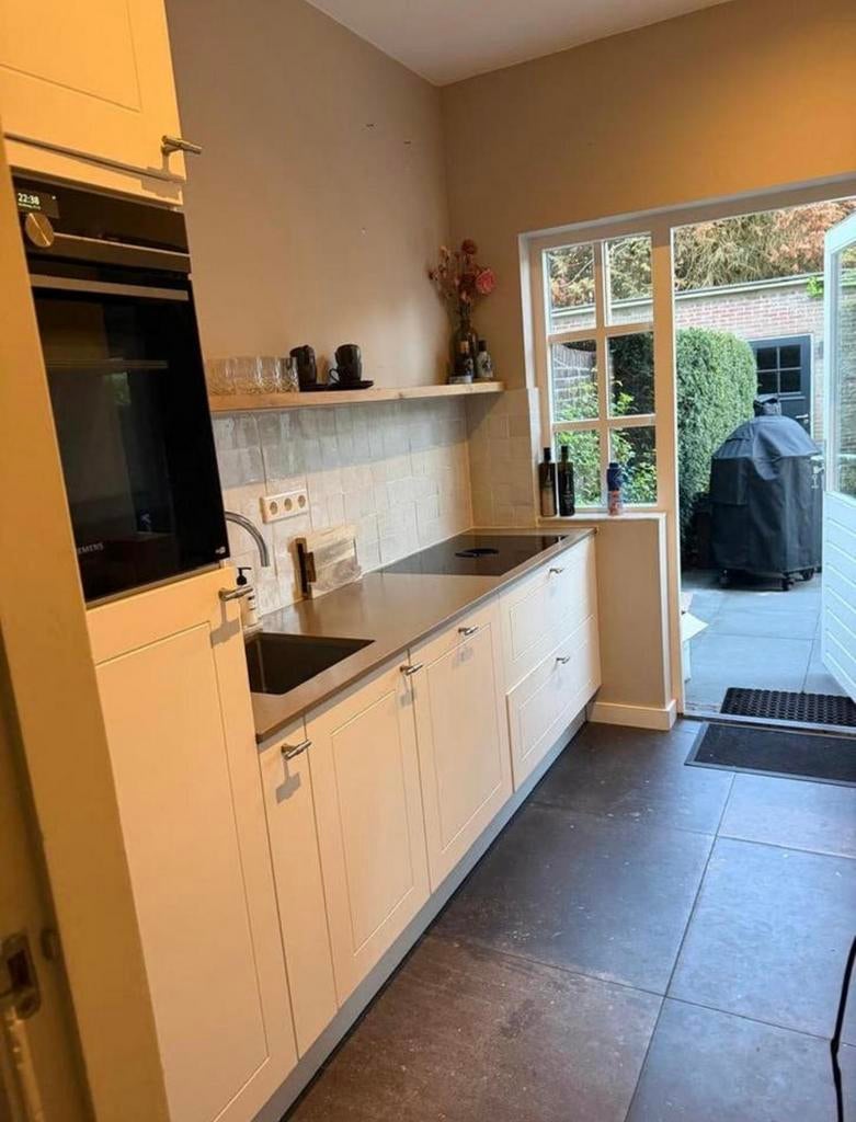 Rechte Keuken + TOP Apparatuur Siemens + BORA + GEDEMONTEERD, Huis en Inrichting, Keuken | Complete keukens, Enkelwandige keuken
