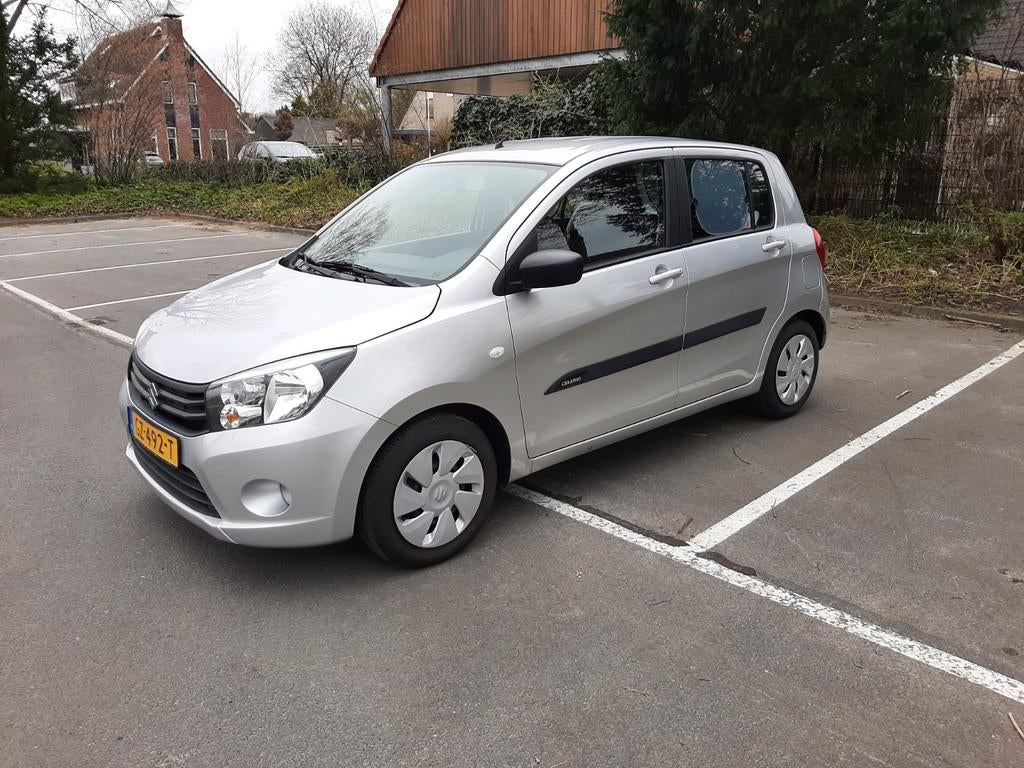 Suzuki Celerio 1.0 Dualjet, weinig kilometers, 2e eigenaar, Auto's, Suzuki, Particulier, Celerio, Benzine, Euro 6, A, Hatchback