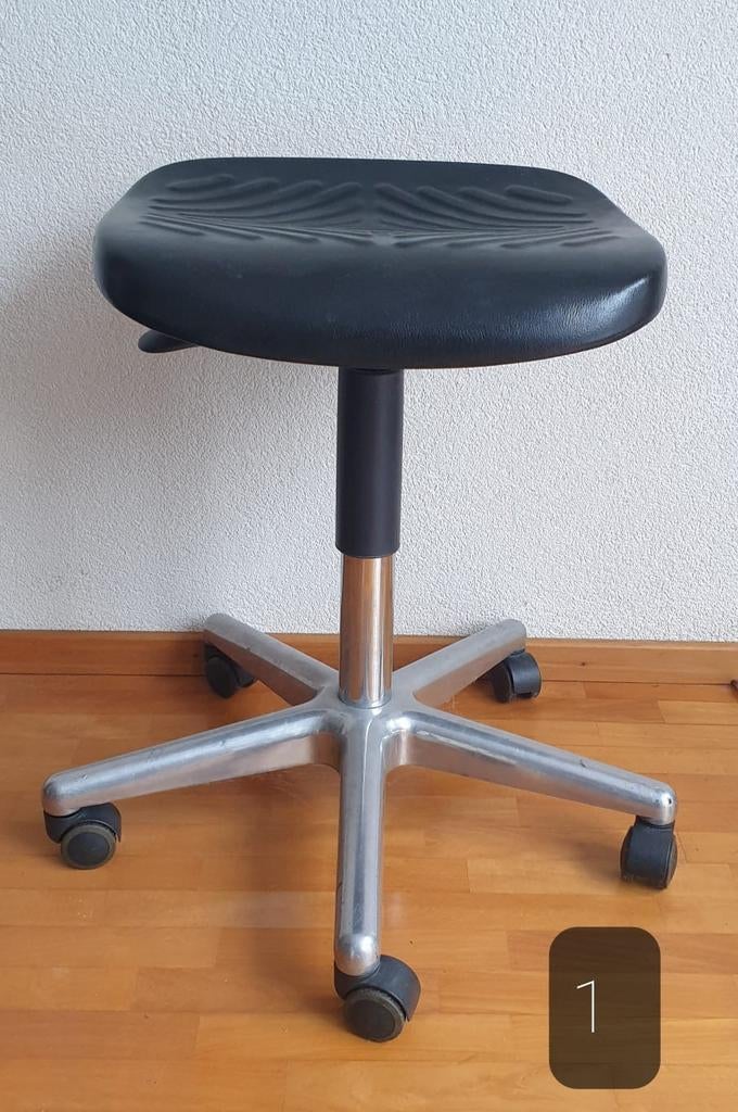 Laboratorium stoel, werkplaats kruk, atelier stoel, Ophalen
