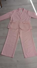 Nieuw  2 delig pak maat 44/46, Kleding | Dames, Kostuum of Pak, Maat 42/44 (L), Nieuw, Ophalen of Verzenden