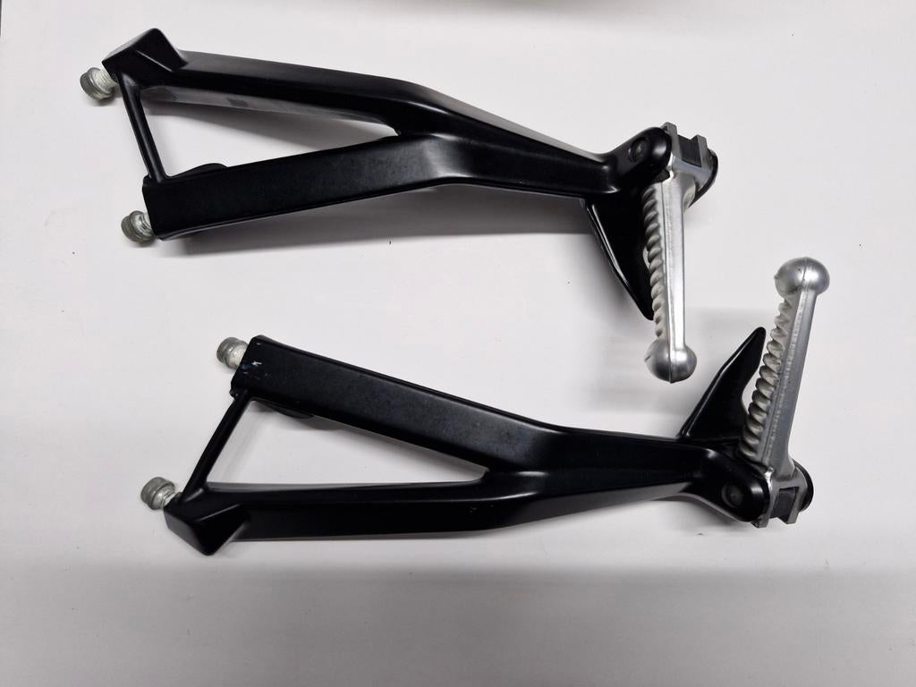 Ducati 848 Passagiers voetsteun set, Motoren, Onderdelen | Overige, Ophalen of Verzenden