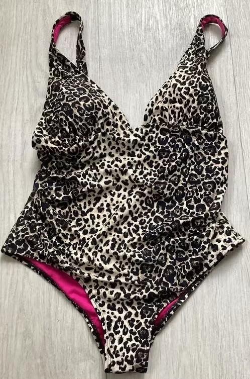 Badpak maat M met luipaard print NIEUW, Kleding | Dames, Badmode en Zwemkleding, Ophalen of Verzenden, Nieuw, Zwart, Badpak
