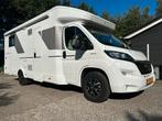 Adria Sun Living S 75 SC Queensbed Luchtvering 5 personen, Standaard zit, Ringverwarming, Fiat, 7 tot 8 meter